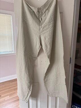 Primark Women Pants in Sage Green